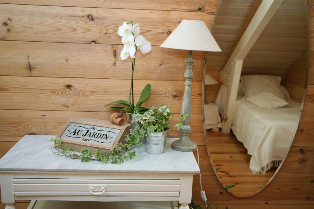 بيسكاروس Chambres "Au Jardin" الغرفة الصورة