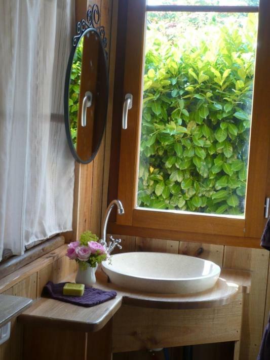 بيسكاروس Chambres "Au Jardin" المظهر الخارجي الصورة